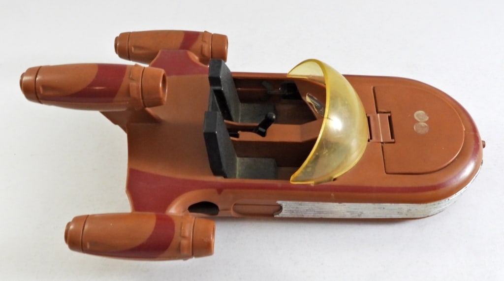 VINTAGE 1978 LANDSPEEDER GENERAL MILLS: MADE BY KENNER, STICKERS ARE MISSING, WHEEL DO MOVE
