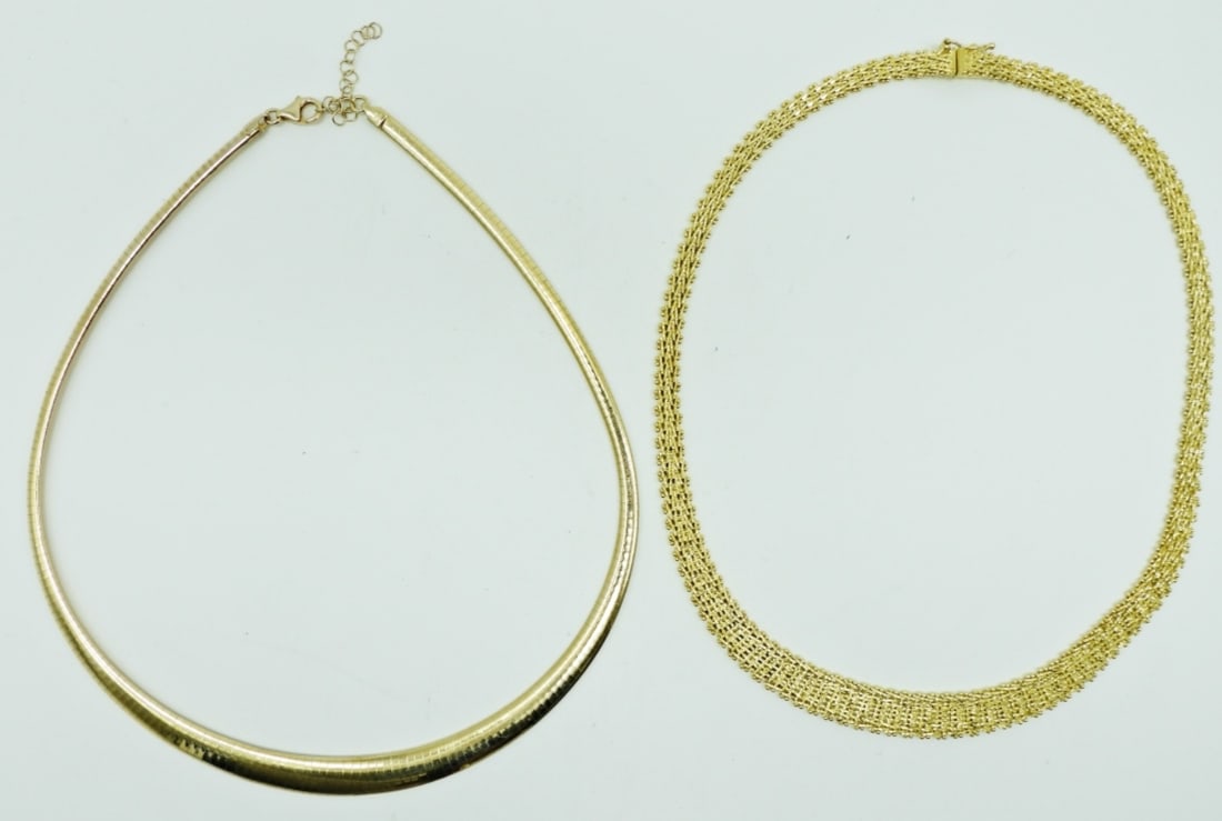 (2) 925 ITALY GOLD TONE STERLING NECKLACES: 36DWT, BOTH NEAR 18" LONG, 1 OMEGA STYLE W LOBSTER CLASP STAMPED 925 ITALY, 1 MESH STYLE WITH BOX CLASP STAMPED 925 ITALY