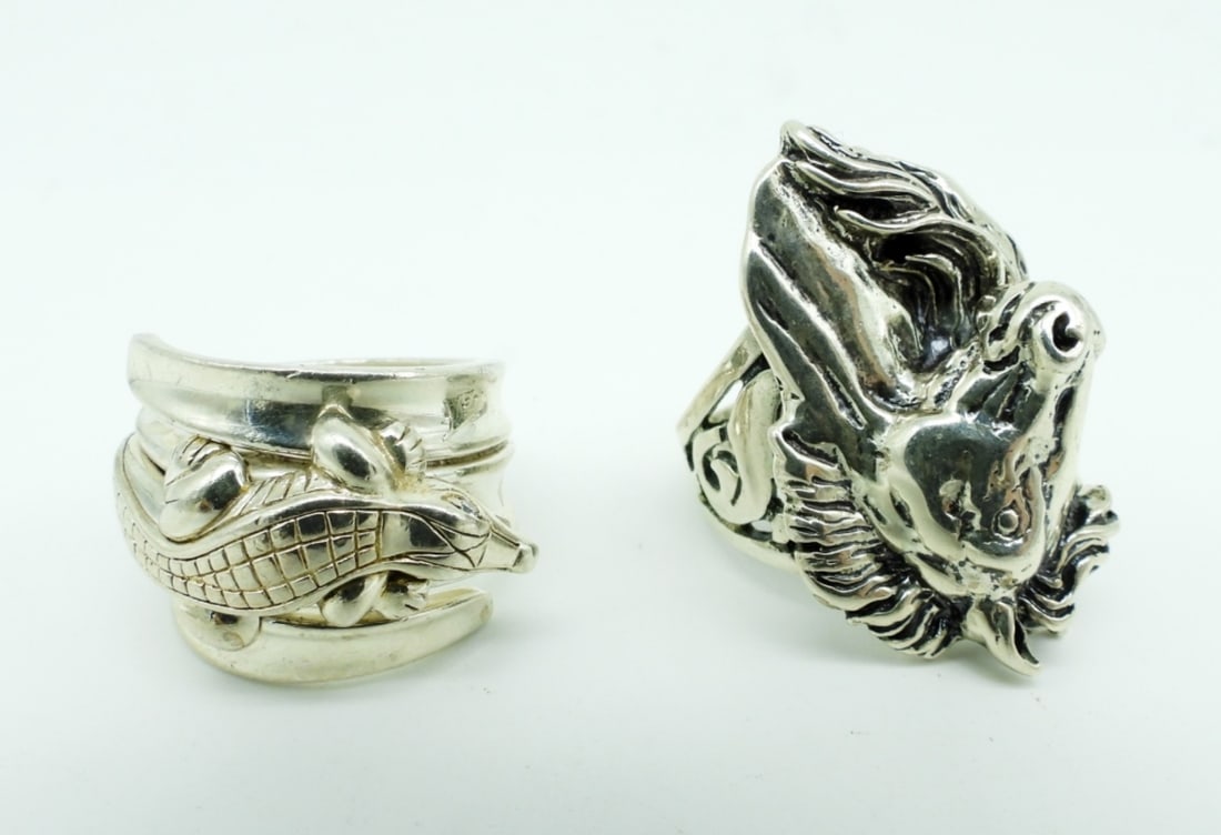 (2) STERLING ANIMAL RINGS (1 of 3)
