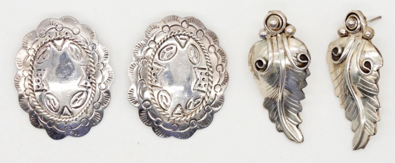 (2) PAIRS OF VINTAGE STERLING EARRINGS (1 of 2)