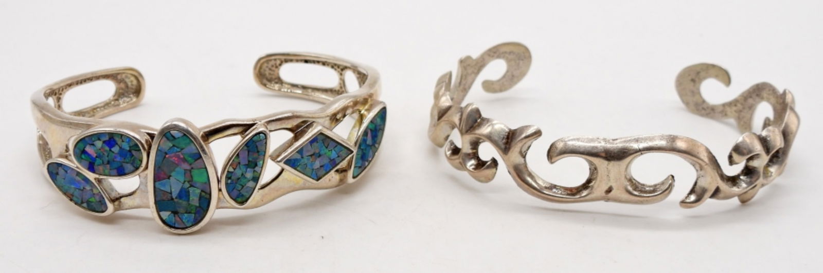(2) STERLING SILVER CUFF STYLE BRACELETS: STERLING SILVER CUFF STYLE BRACELETS - INLAY STONES - STAMPED 925 CHINA - 26.2 DWT