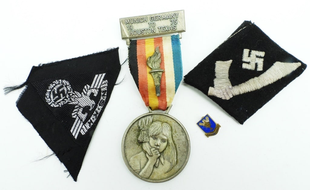 (2) GERMAN WAR PATCHES & MUNICH (1 of 2)