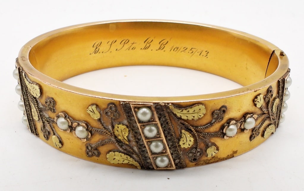 DATED 1943 VINTAGE BRACELET "BETTY" (1 of 3)