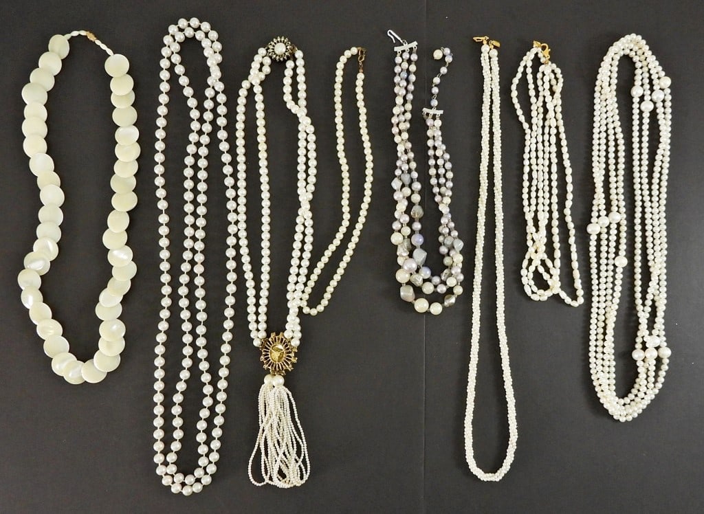 (8) BEADED NECKLACES - FAUX PEARLS: (1) CULTURED PEARL, (1) SHELL FLAT BEADED, (1) IRREDESENT, VARIOUS LENGTHS