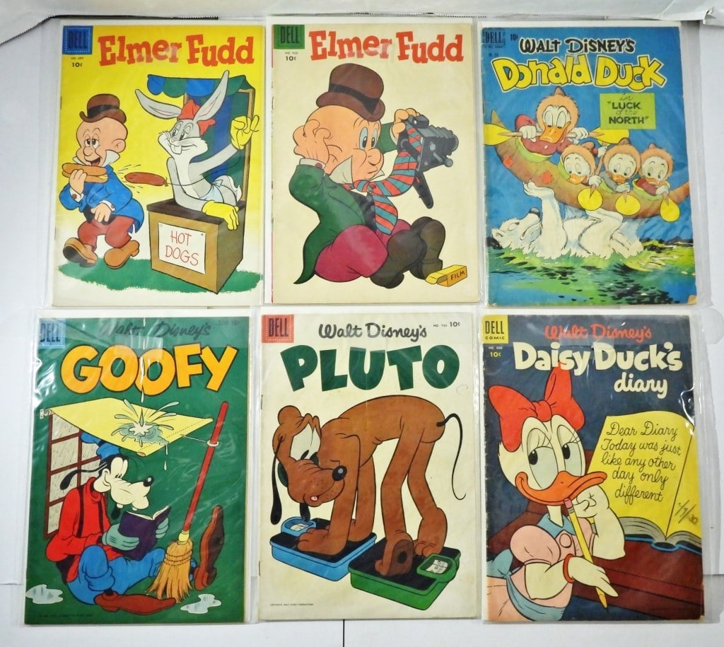 (6) DELL WALT DISNEY COMICS (1 of 3)