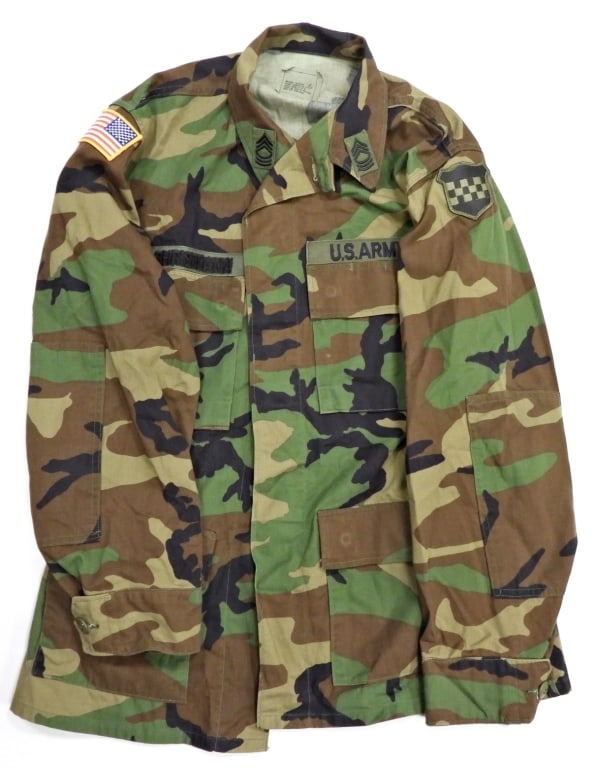 US ARMY CAMO MEDIUM SHIRT (1 of 5)