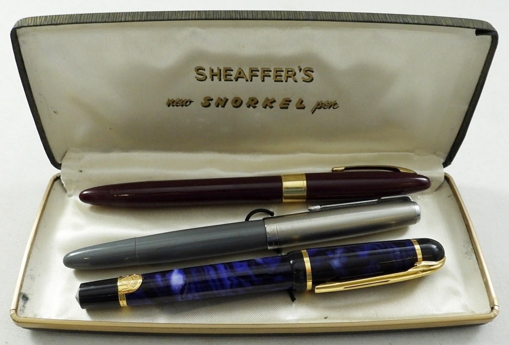 VINTAGE SHAEFFER'S PEN SET (1 of 2)