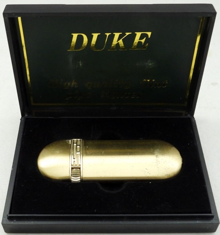 DUKE HIGH QUALITY FLINT PIPE LIGHTER (1 of 2)