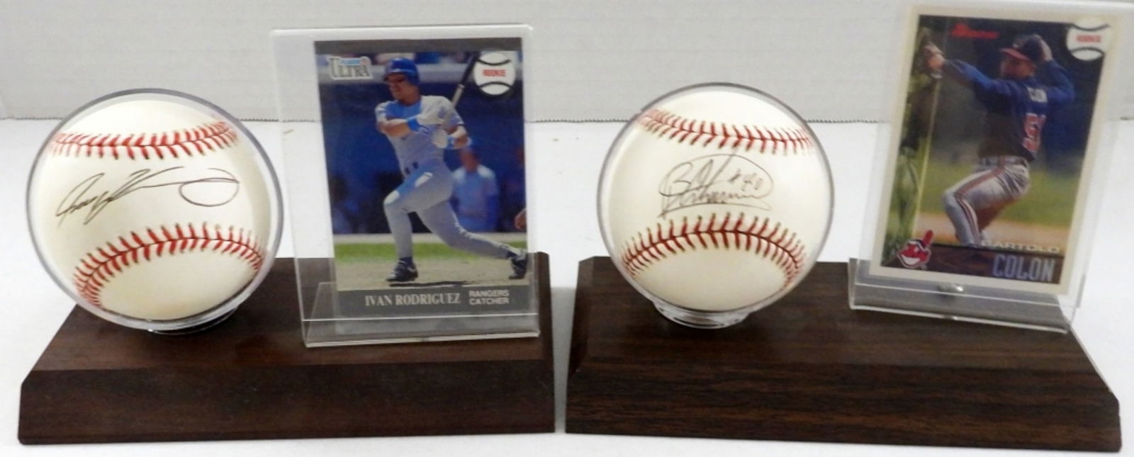 IVAN RODRIGUEZ & BARTOLO COLON AUTOGRAPH BASEBALLS (1 of 3)