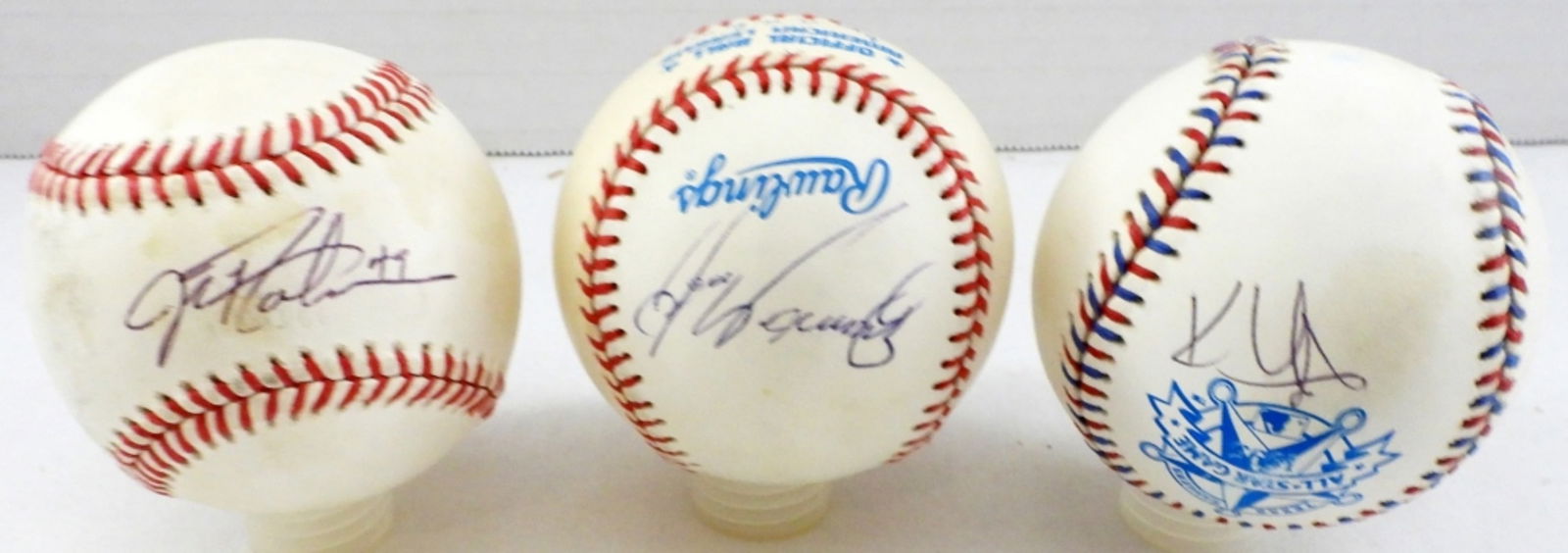 (3) AUTOGRAPH BASEBALLS (1 of 4)