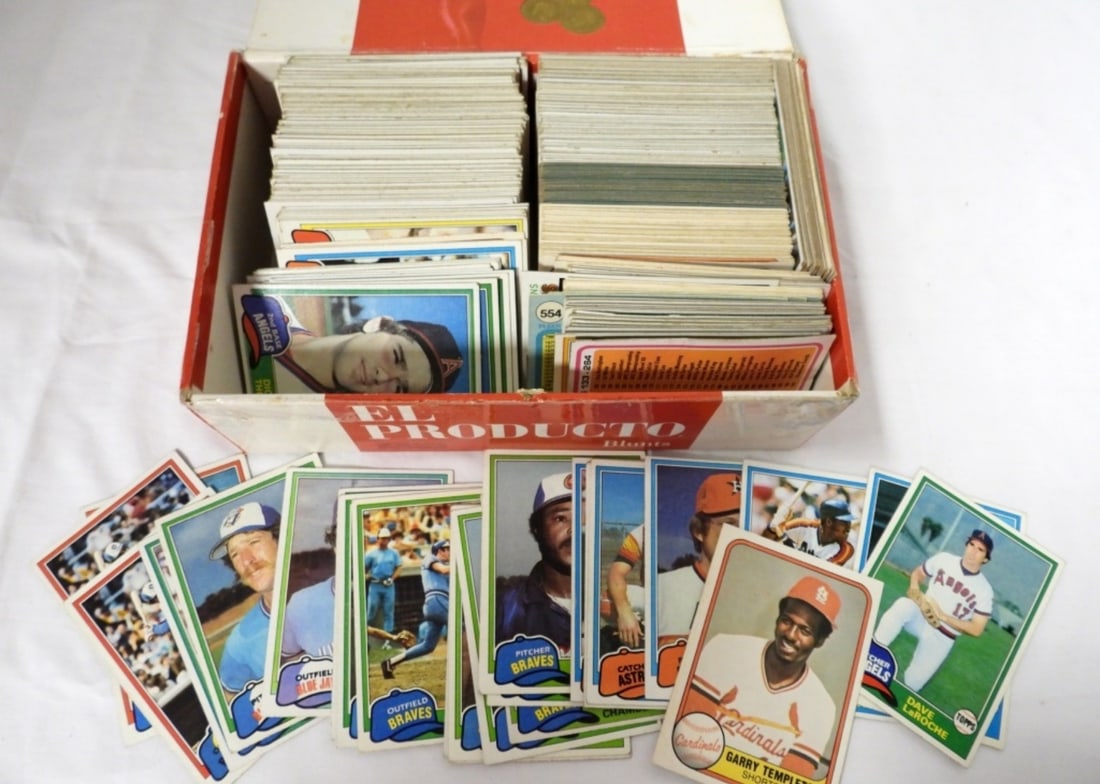 APPROX 300 UNSEARCHED BASEBALL CARDS: EARLY 80s in CIGAR BOX