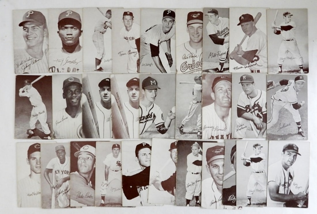 (29) 1947-1966 EXHIBITS w/ MICKEY MANTLE: includes MANTLE, BANKS, (2) KALINE, AARON, SPAHN, PIERSALL, MATHEWS, (2) MALZONE, BURDETTE, BOYER, COLAVITO, B. ROBINSON, BERRA, HOAK, GROAT, LANDIS, PINSON, NEAL, HUBBS, HOWARD, PAPPAS, BARBER, MAHAF