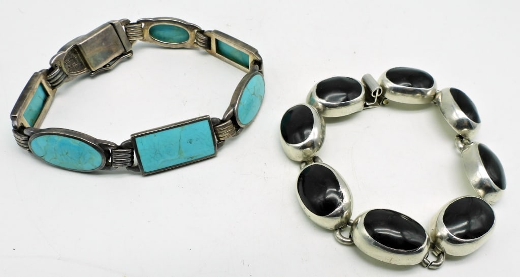 (2) Vintage Sterling Bracelets - Onyx & Turquoise: 7.5" Onyx Marked "Mexico 925", 8" Turquoise Marked "925 LT Thailand"; 41 dwt.