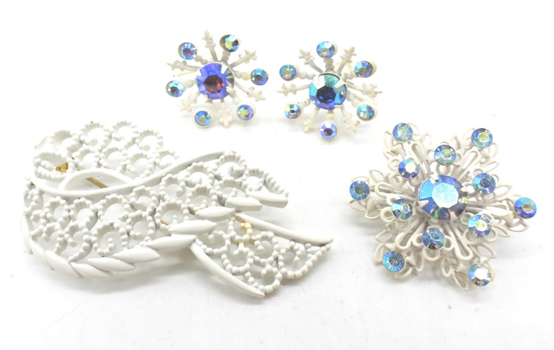 WHITE ENAMEL MONET PIN & IRIDESCENT: PIN & EARRING SET no markings - BOTH VERY NICE