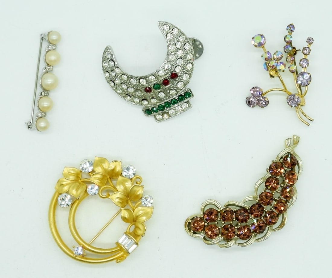 (5) VINTAGE RHINESTONE BROOCHES (1 of 2)
