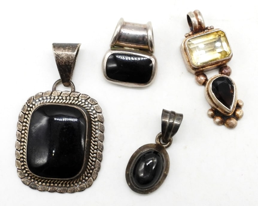 (4) STERLING BLACK STONE PENDANTS (1 of 2)