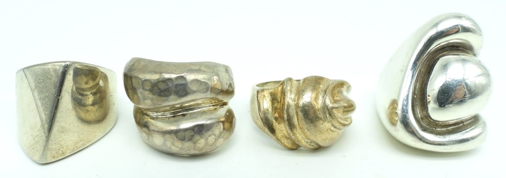 (4) STERLING WOMEN'S RINGS (1 of 5)