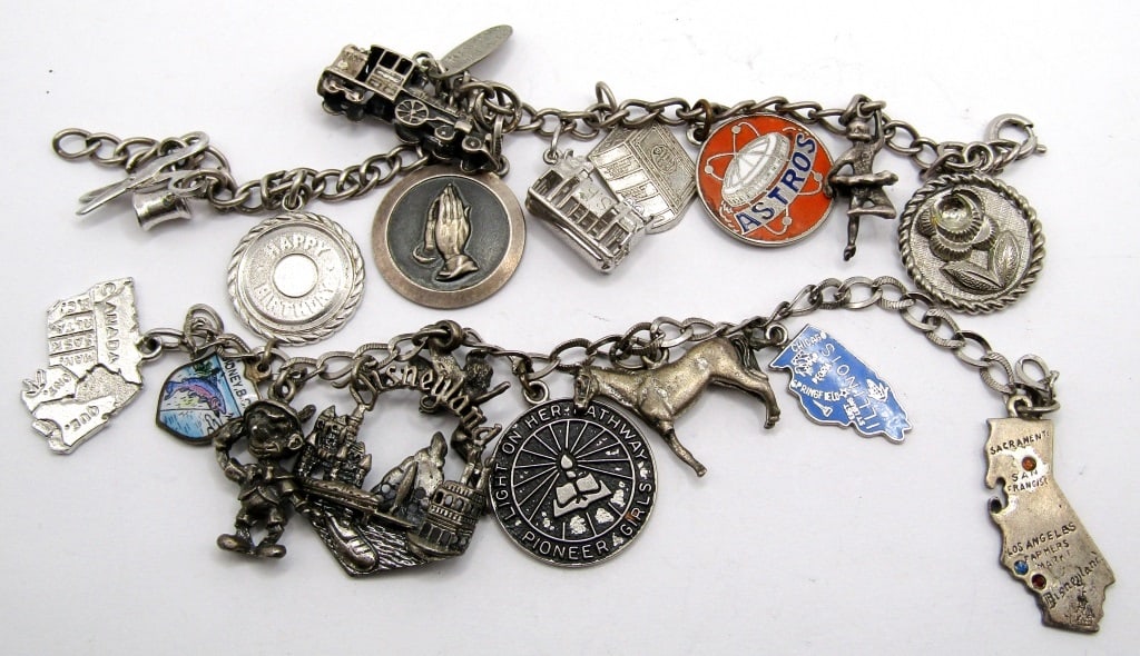 (17) CHARM 925 BRACELET - VINTAGE LOT (1 of 4)