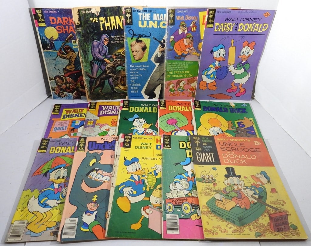 (15) GOLD KEY COMICS - DONALD DUCK (1 of 5)