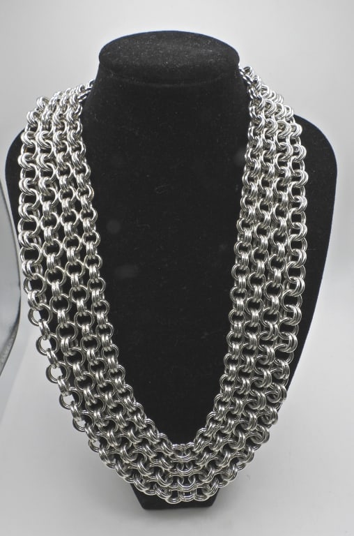 18" MONET CHUNKY SILVER TONE NECKLACE: SOLID PIECE - WORKING CLASP