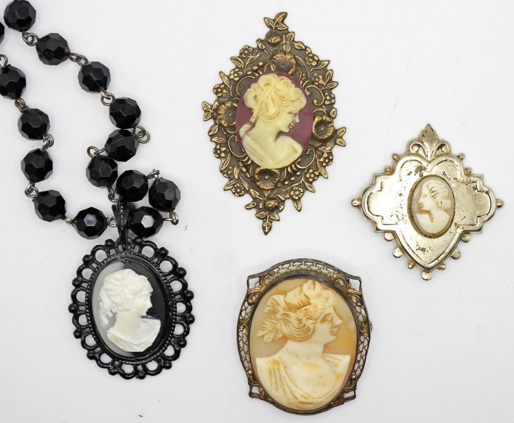 ANTIQUE CAMEO LOT - SHELL PIN / BROOCH (1 of 4)