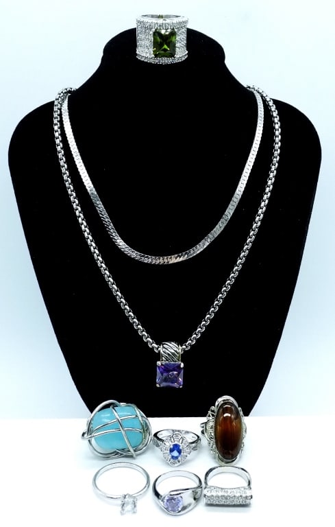 Monet Silver Tone chain Necklace & Fashion Rings (1 of 3)