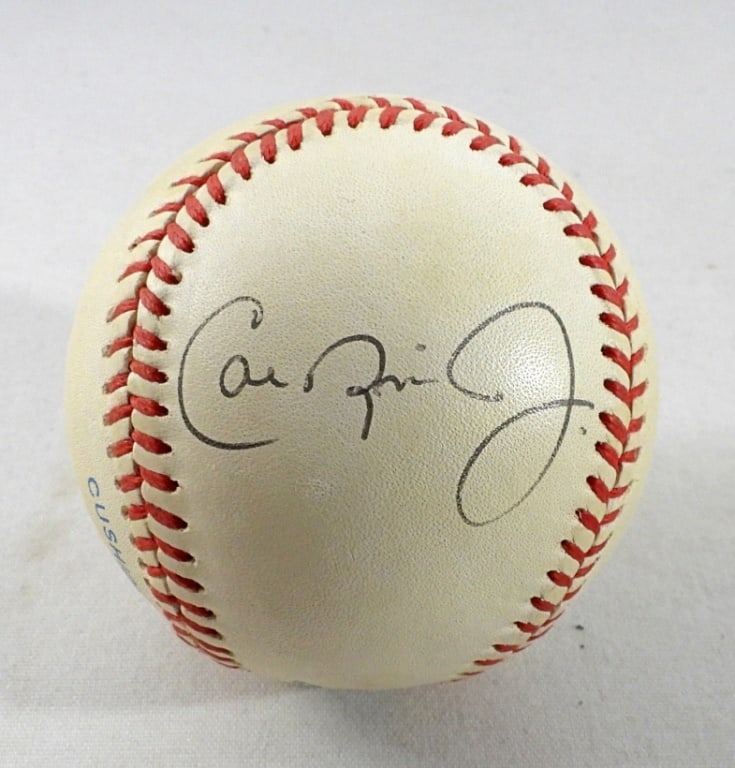 AUTOGRAPH CAL RIPKEN JR. BASEBALL (1 of 2)