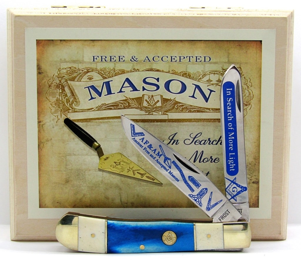 Freemasons Folding Pocket Knife in Display Box (1 of 3)