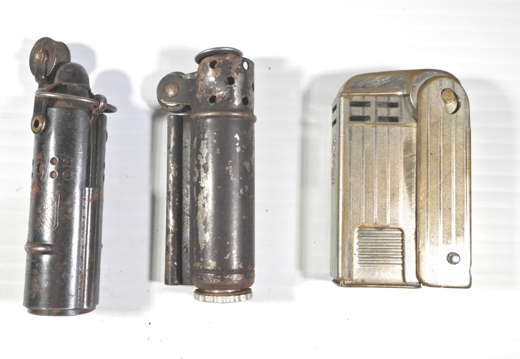 (2) MILITARY TRENCH LIGHTERS & REGENS (1 of 5)