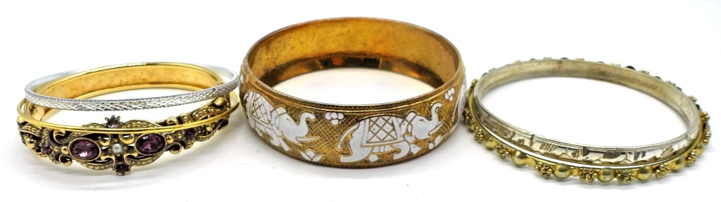 Vintage Bangle Bracelets (1 of 4)