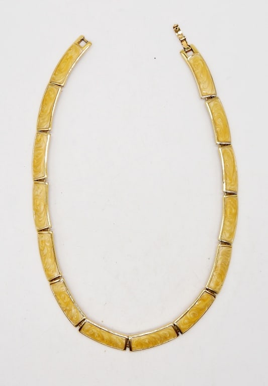 MONET ENAMEL NECKLACE 16": CLASSY STYLE