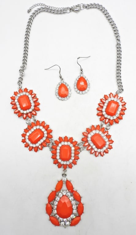 CORAL FESTOON FASHION NECKLACE WITH EARRINGS: SILVER TONE, 21" LONG WITH PIERCED DANGLED EARRINGS