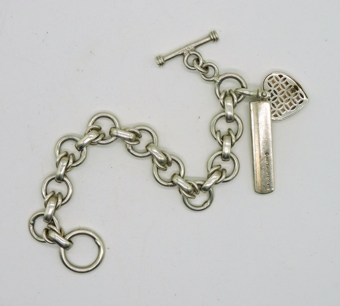 925 Tiffany&Co Bracelet Charm (1 of 2)
