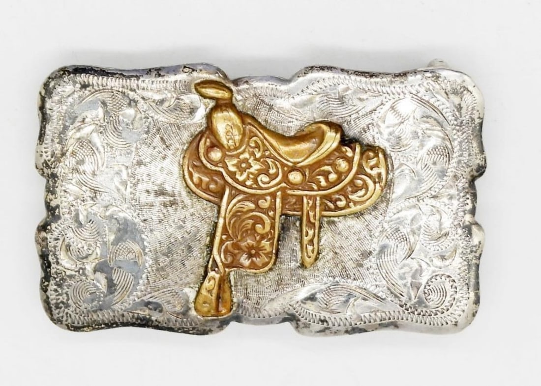 Vintage Western Belt Buckle: Hand engraved Sterling belt buckle with western saddle detail. 2.35 inches. DWT 19.2