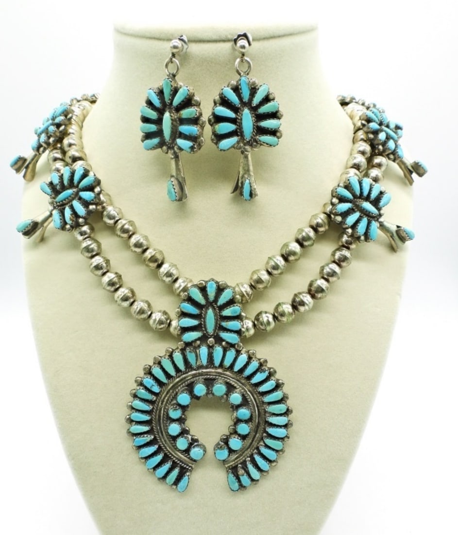 Vintage Navajo Sterling Necklace Ring Set (1 of 3)