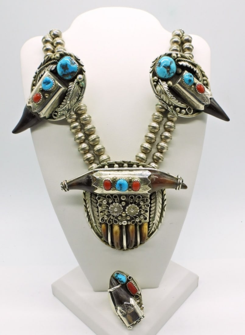Vintage Navajo Sterling Necklace Ring Set (1 of 3)