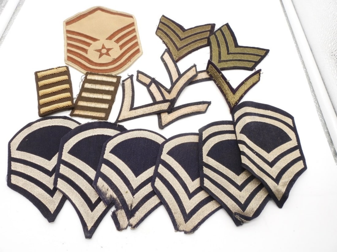 (15) VARIOUS MILITARY PATCHES / CHEVRONS: MIXED BRANCHES