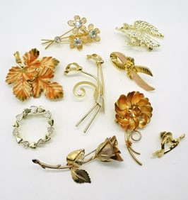 (9) Brooch Pins Gold Tone