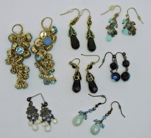 Classy and Fun Pierced Earrings - 7 Pair