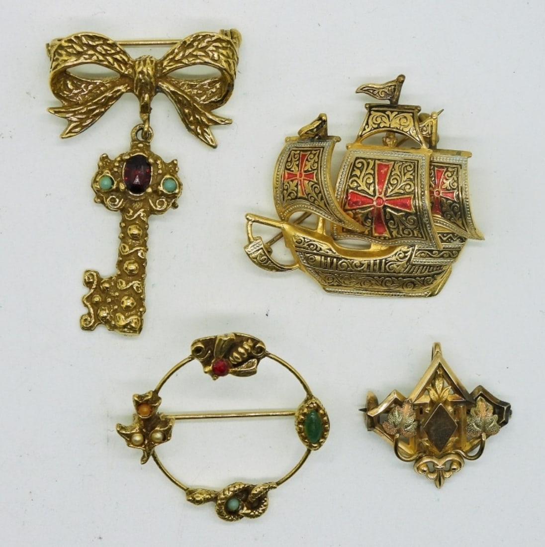 Vintage Pins in Gold Tone with Gemstones (1 of 2)