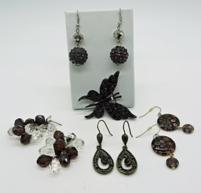 4 Pair of Dark Beaded Earrings & Pin