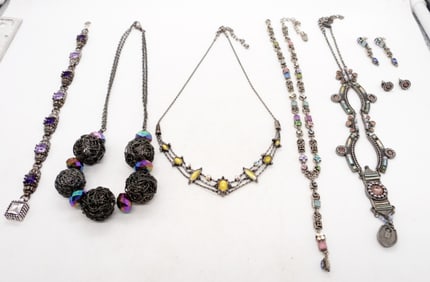 BEAUTIFUL VINTAGE GEMSTONE JEWELRY LOT