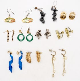 (10) PAIRS OF EARRINGS - HEMATITE