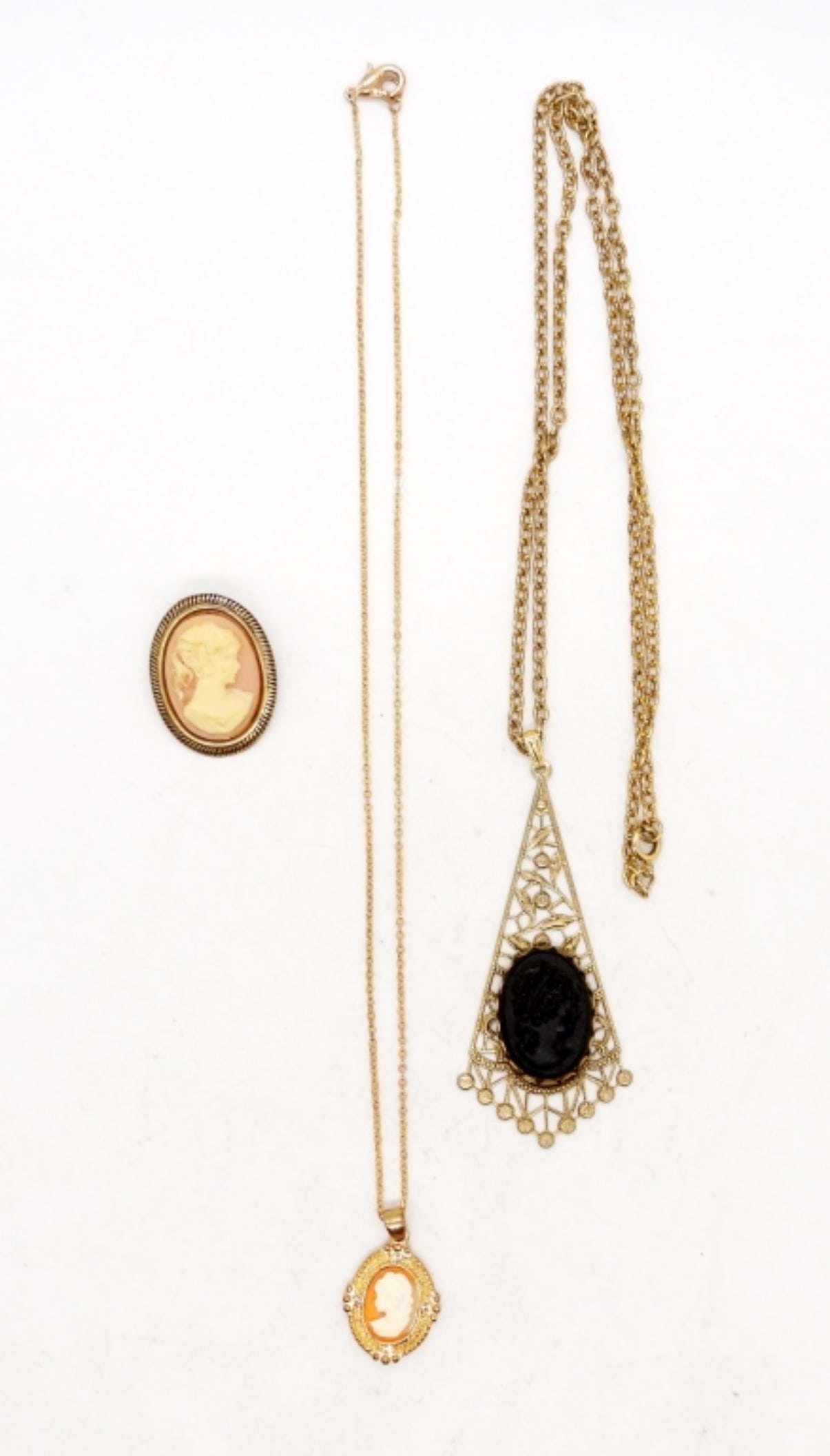 CAMEO JEWELRY LOT WITH (3) CAMEOS: (1) CAMEO BROOCH PIN; (2) NECKLACES WITH CAMEO PENDANTS, 18" & 24" CHAINS