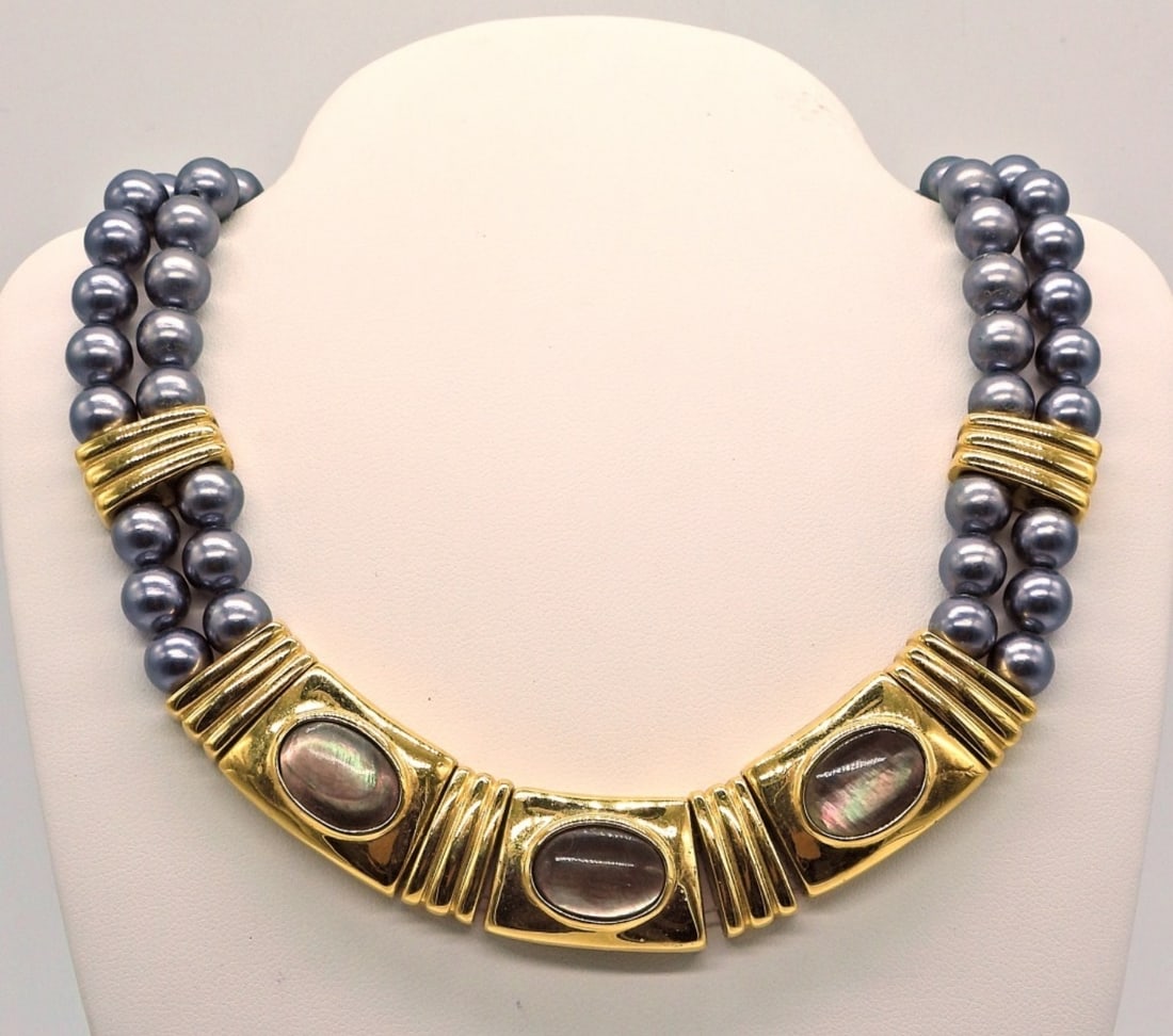 Vintage Faux Black Pearl Choker-Joan Rivers: Vintage Faux Black Pearl in Gold Tone Metal. Joan Rivers Brand. 16 inches.