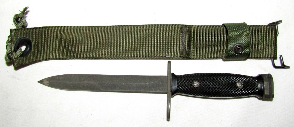 US M7 Gen Cut Bayonet and Sheath (1 of 4)