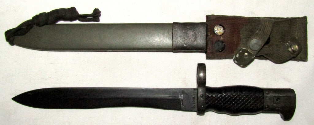 Toledo INI Spanish Blade Bayonet & Scabbard: Vintage War Fixed Blade Bayonet & Scabbard; 8.75" Blade, 13.25" Overall.