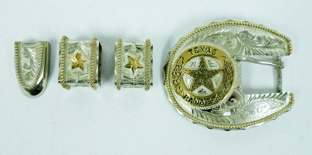 TEXAS RANGER BELT BUCKLE & BELT TIP: with (3) BELT LOOPS - VERY PRETTY
