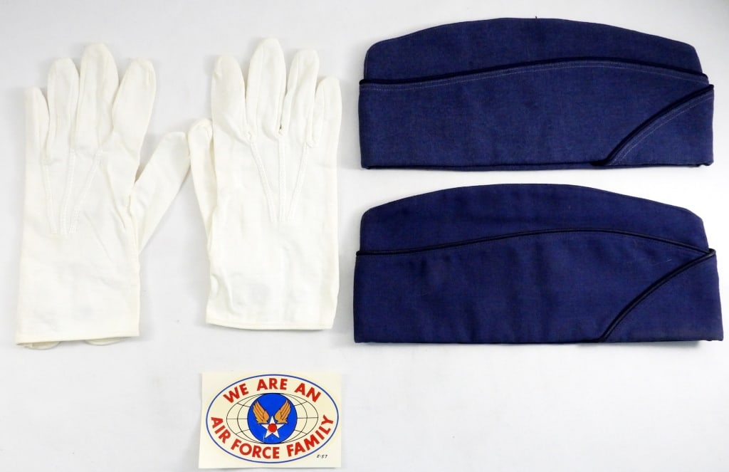 (2) U.S. AIRFORCE GARRION WOOL CAPS (1 of 2)