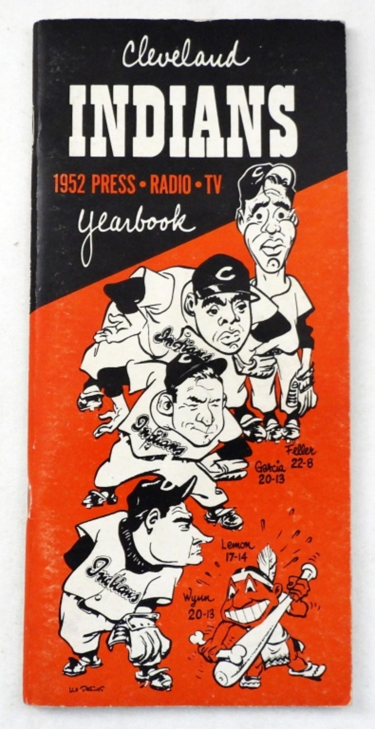 CLEVELAND INDIANS 1952 YEARBOOK: GREAT CONDITION, 1952 PRESS-RADIO-TV